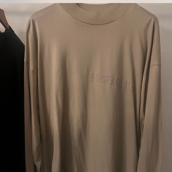 Essentials fear of god long sleeve - Picture 2 of 3